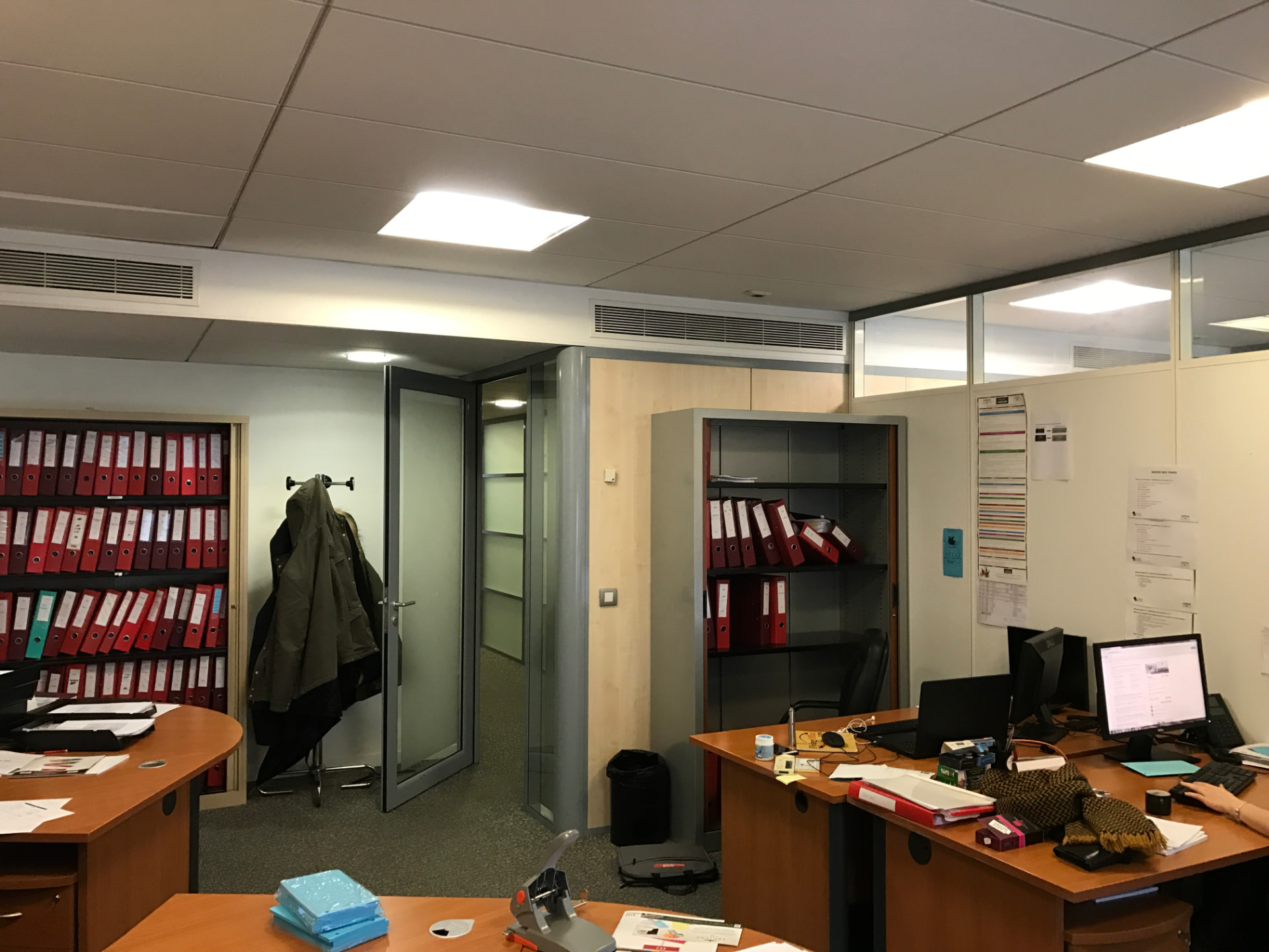 Quand faut-il rénover ses bureaux ? Les 10 signes qui ne trompent pas.